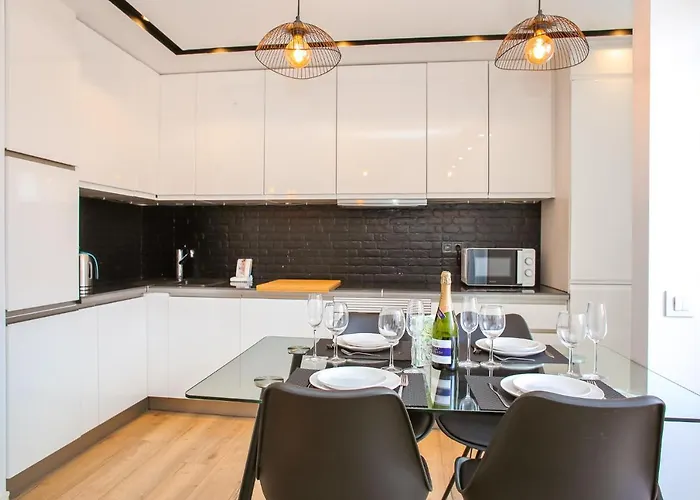 Al39 - Atico Con Barbacoa Playa Fenals Apartman *